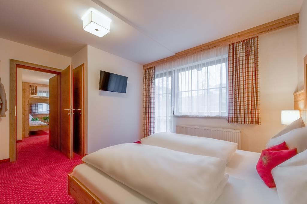 Pension Haus Am Dorfplatz 플라차우 외부 사진