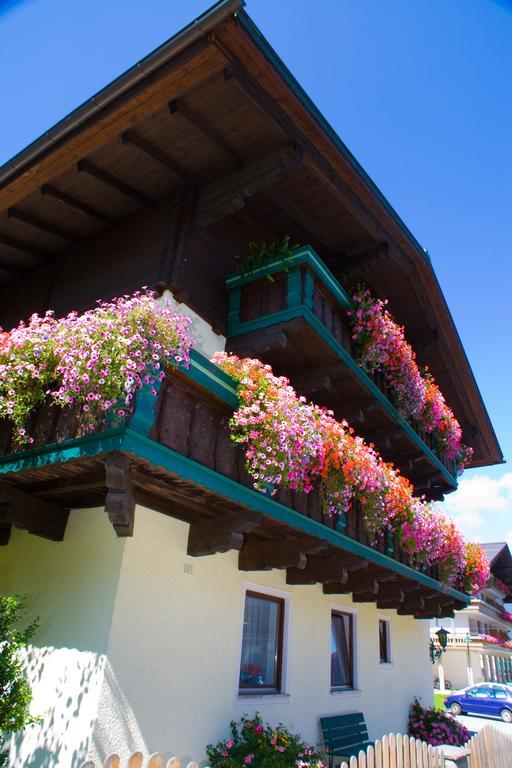 Pension Haus Am Dorfplatz 플라차우 외부 사진