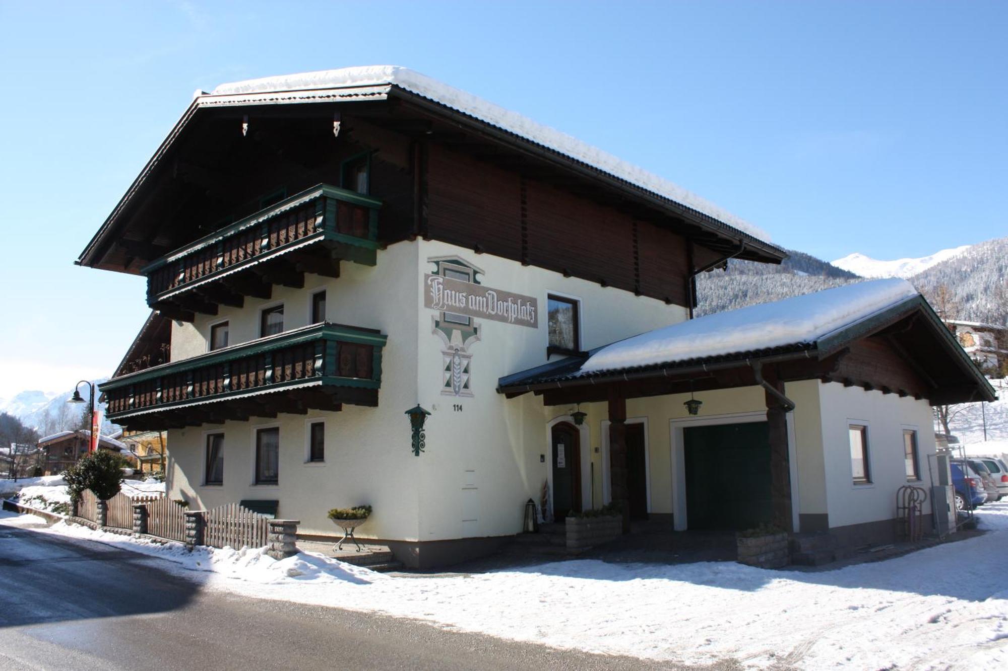 Pension Haus Am Dorfplatz 플라차우 외부 사진